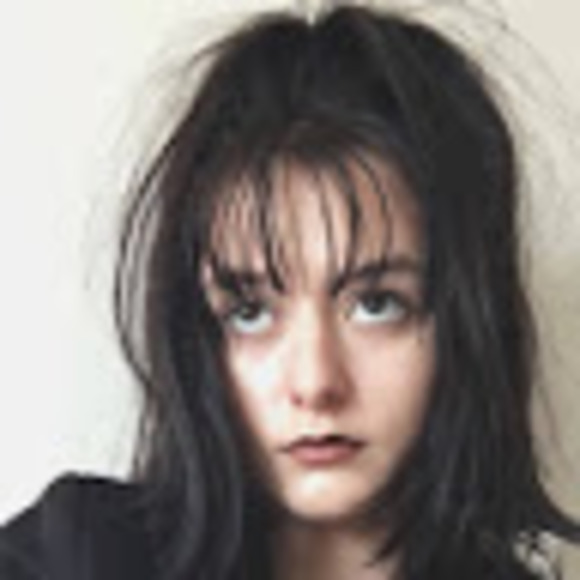 Meet your Posher, Hannah - Picture 1 of 1